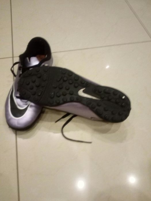 Buty sportowe  młodzieżowe