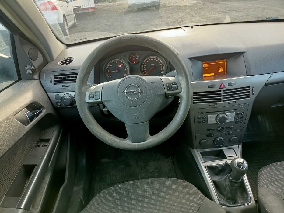 Opel Astra 1.7CDTI 80km 05r
