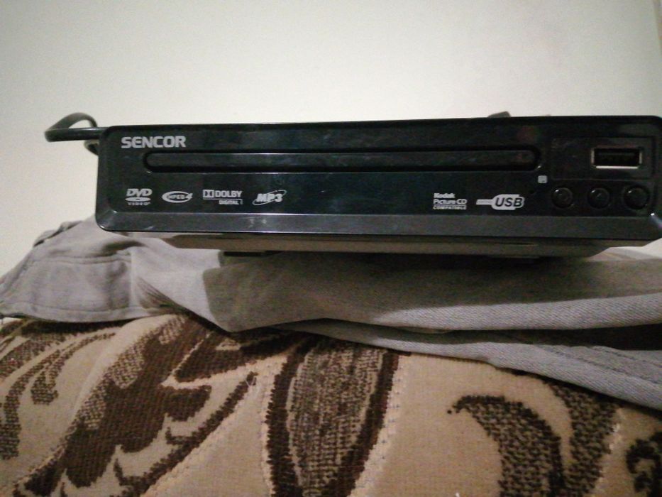 Odtwarzacz DVD SENCOR MODEL SDV_2510