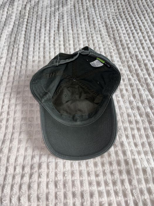 Czapka z daszkiem Nike ciemnozielona