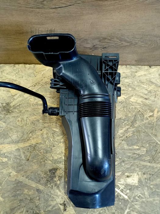 Ford Fiesta MK7 filtr powitrza obudowa filtra powietrza oryginał