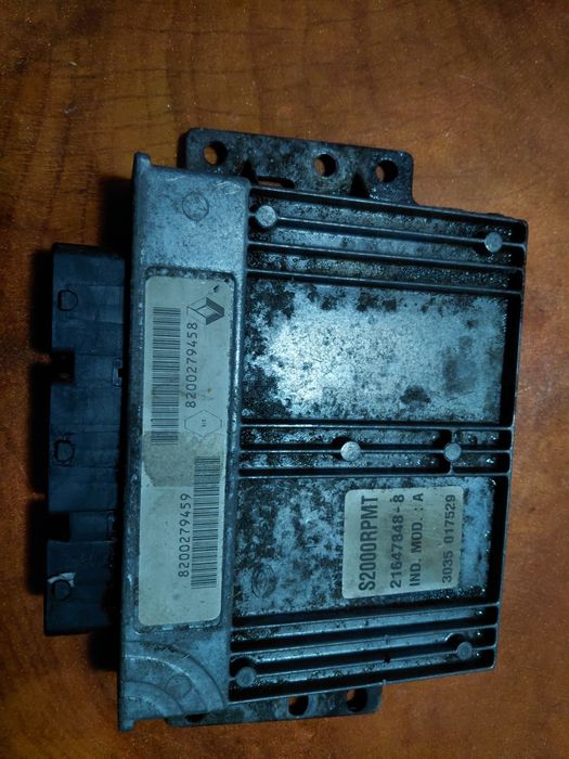Sterownik ecu laguna 2 2.0t grandtour