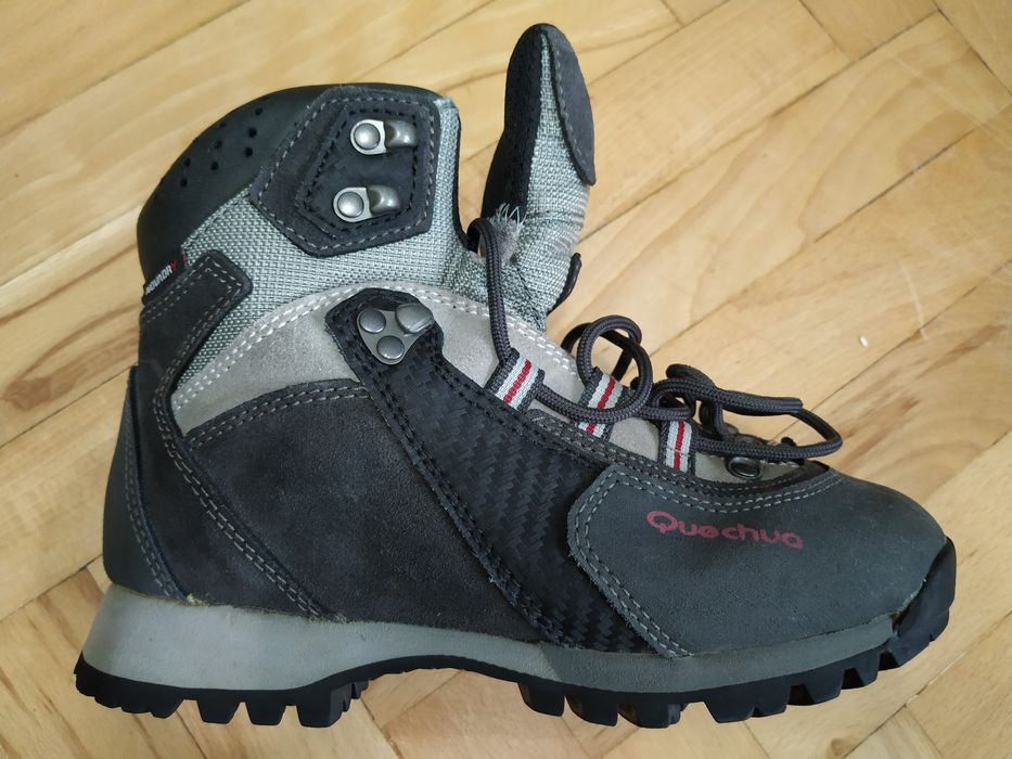 Buty trekkingowe Quechua Decathlon Vibram