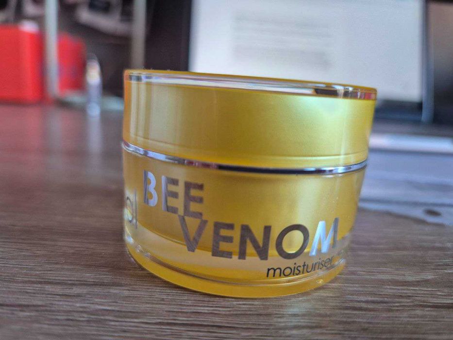 Rodial Bee Venom Moisturiser