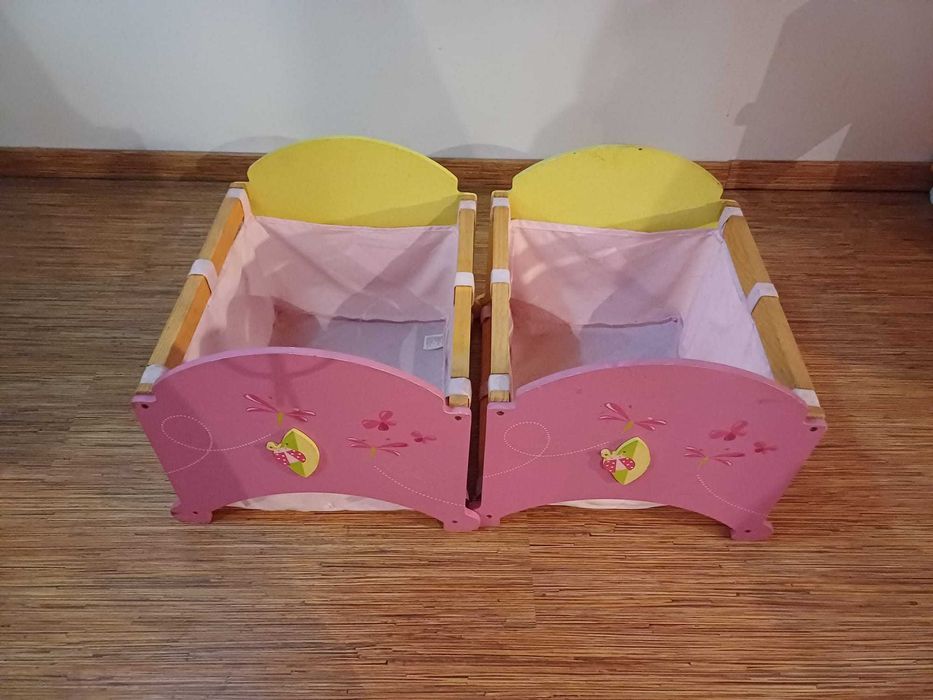 2 caixas de arrumação de encaixe, lindas para quarto de criança.18 eur