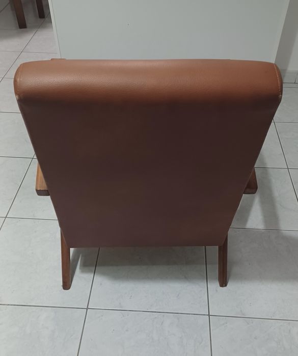 Cadeirão impecável