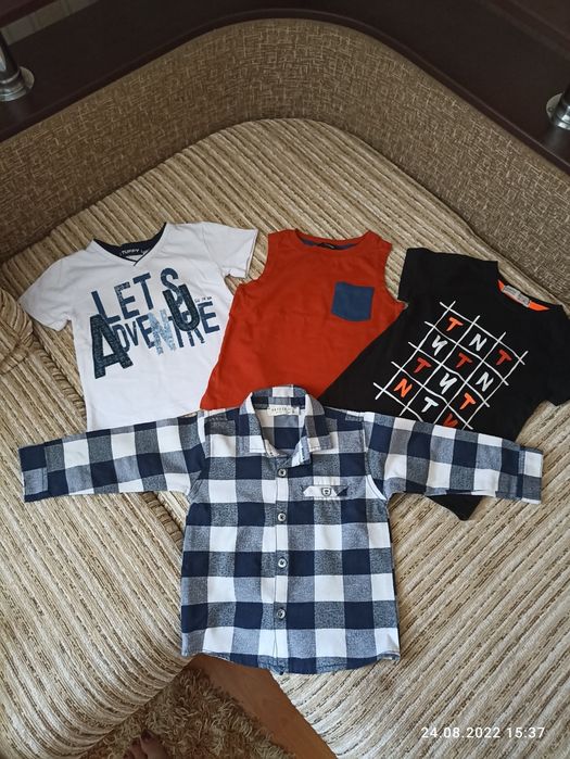 Набір футболок для хлопчика 1-2роки.Сорочка в подарунок.