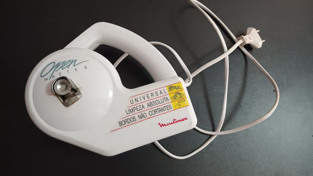 Abre Latas elétrico