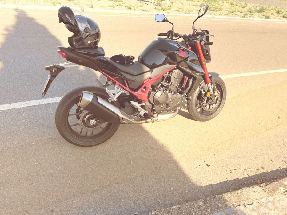Honda hornet cb 750