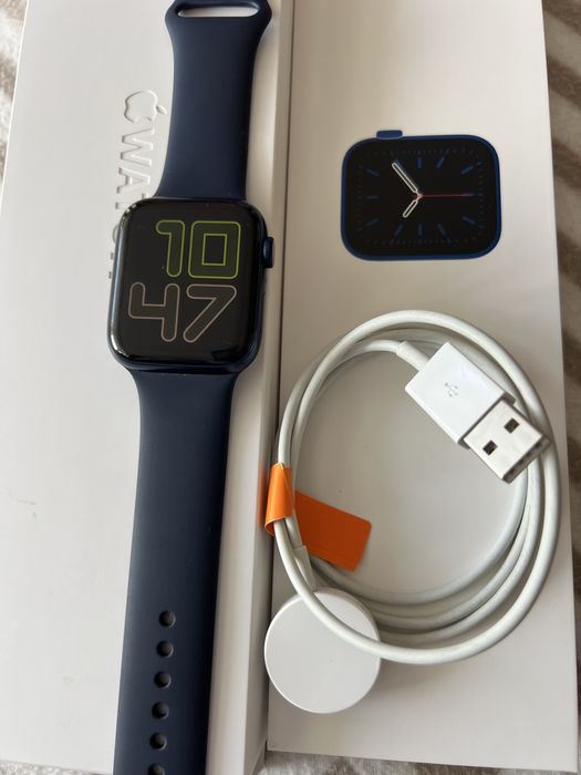 Apple Watch Series 6 GPS+ Cellular + paski + kabel