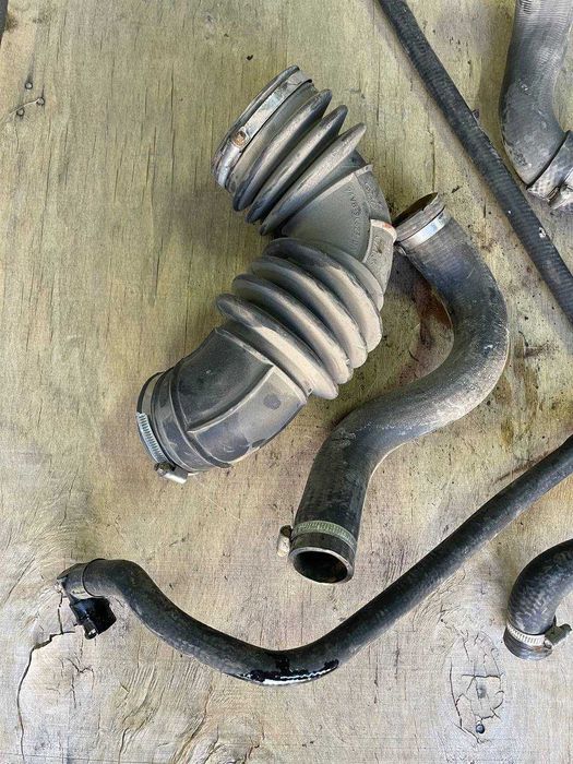 Патрубки в ассортименте Форд Транзит 2.5 1994-2000 год