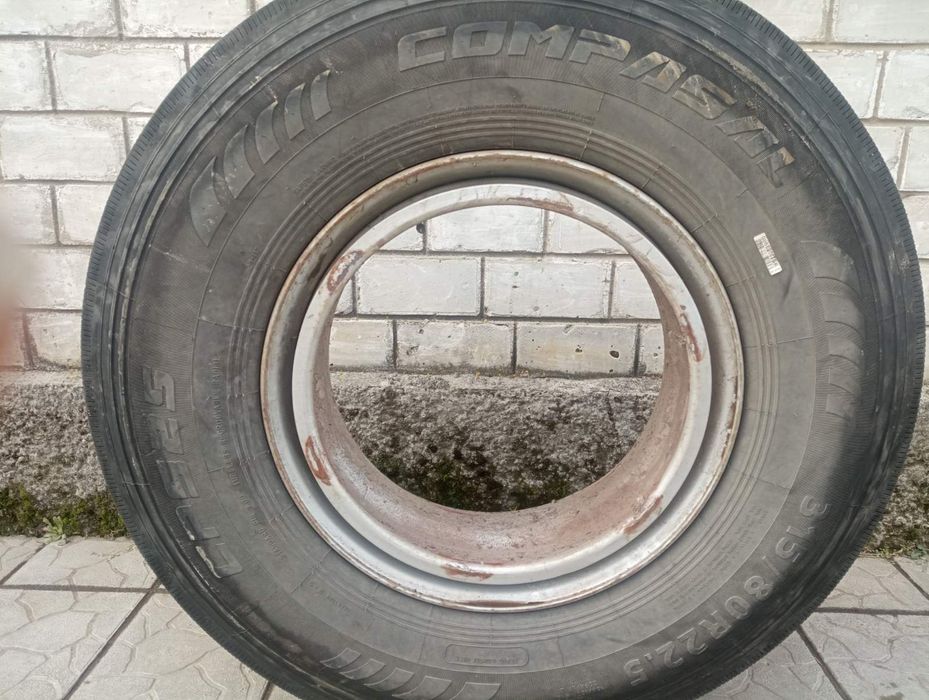 Продам резину МАЗ КРАЗ