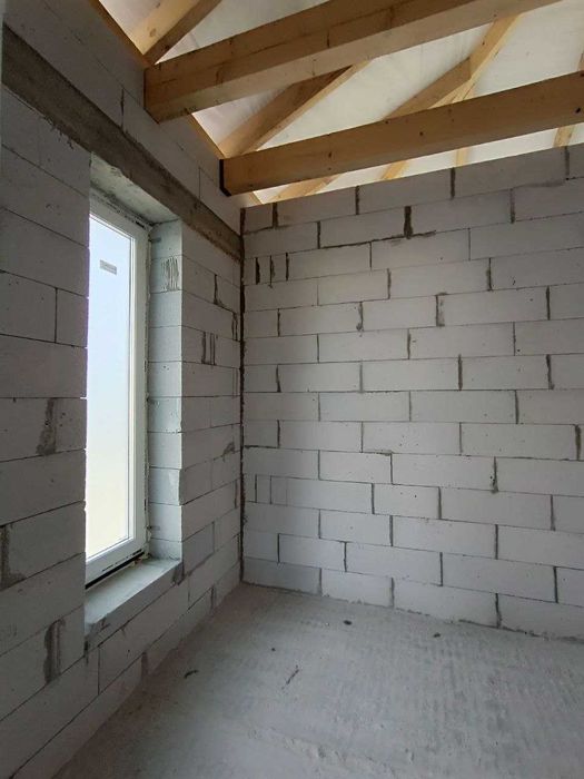 Продаж особняка, з гаражем та власним подвір'ям 5сот, Газ