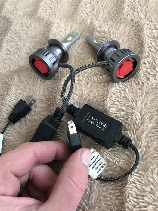 LED-лампи повністю робочі