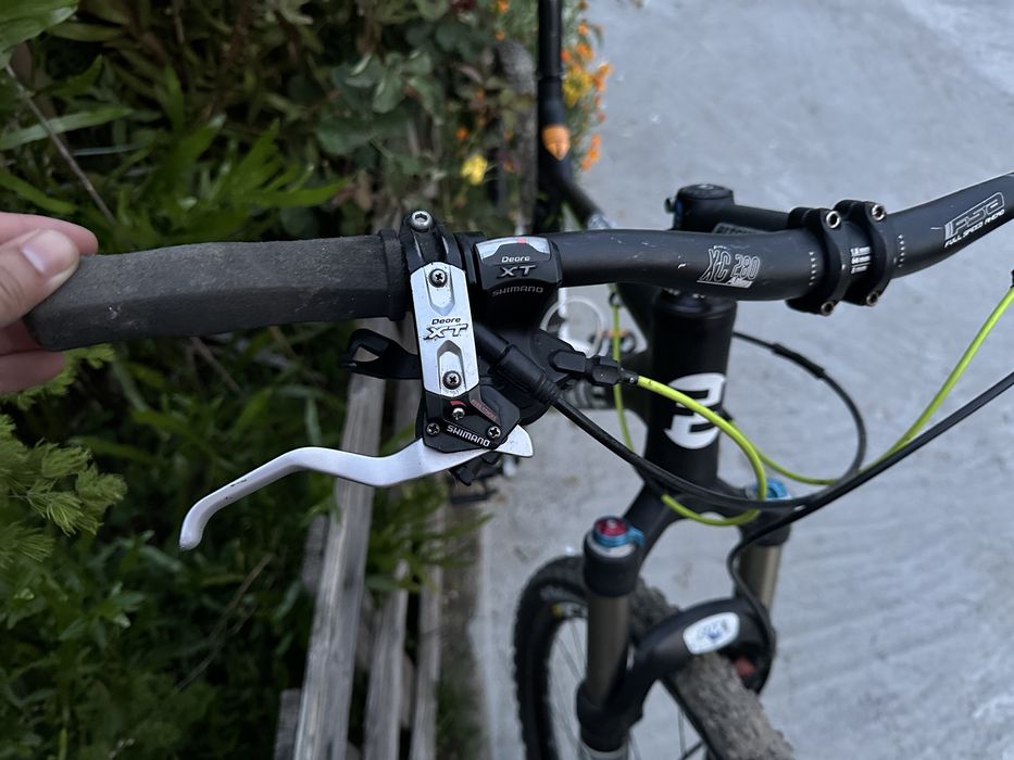 Bicicleta Focus SuperBud roda 27.5