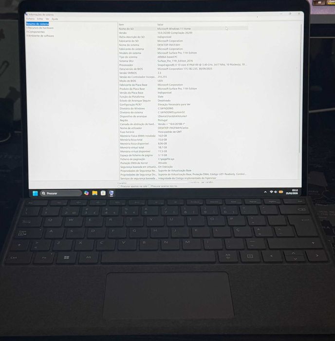 Microsoft Surface Pro 11 (11ª edição Copilot+ PC) com Teclado + PEN
