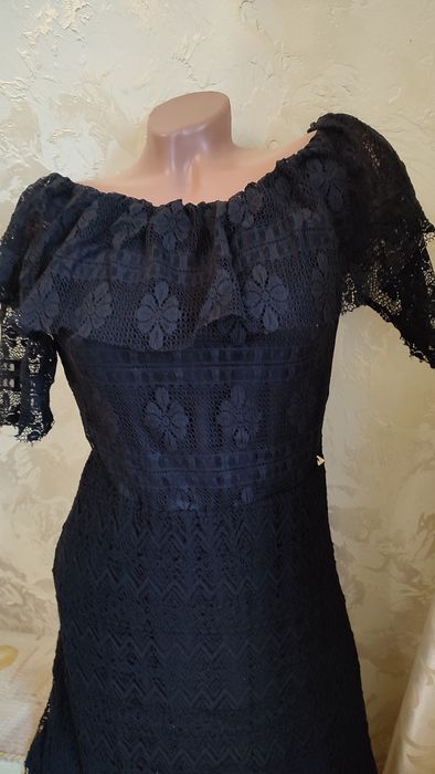 Сукня Guess чорна ажурна
