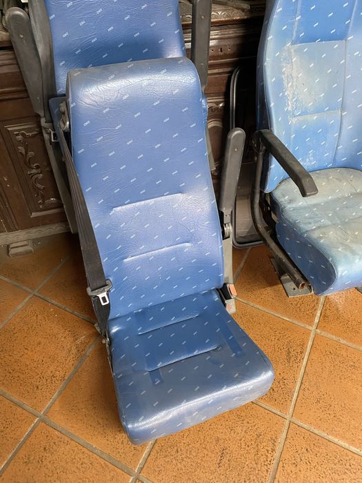 Banco retrátil ambulância