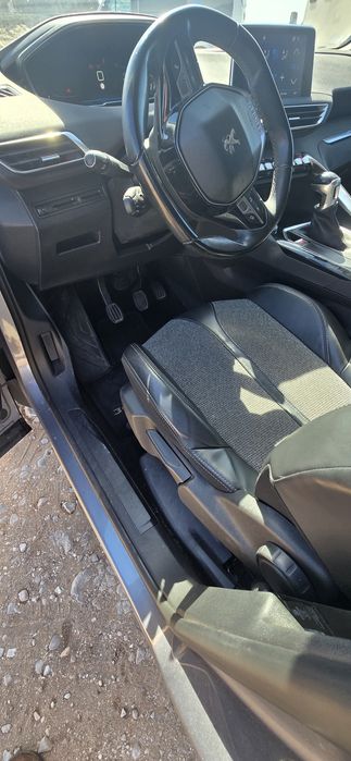 Automóvel Peugeot 3008 2016 — photo 5