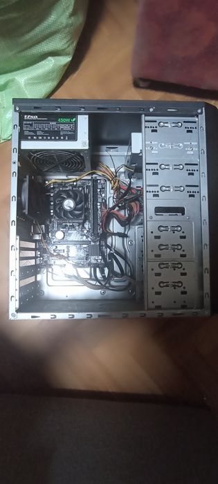 Компьютер  б/у дёшево  рабочий без ссд