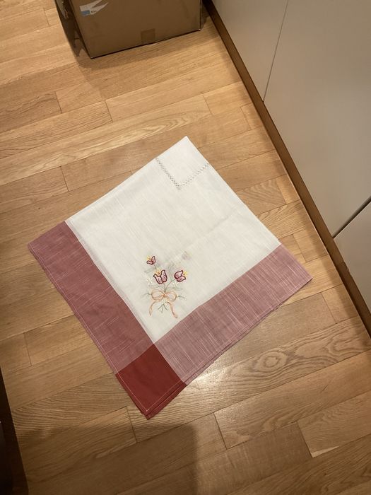 Obrus chusta bieżnik bawełna len ręcznie wyszywany