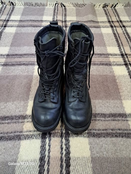 Берці " Gore-Tex"" 41 (стелька 27 см)розміру та Бахіли військові 42-45