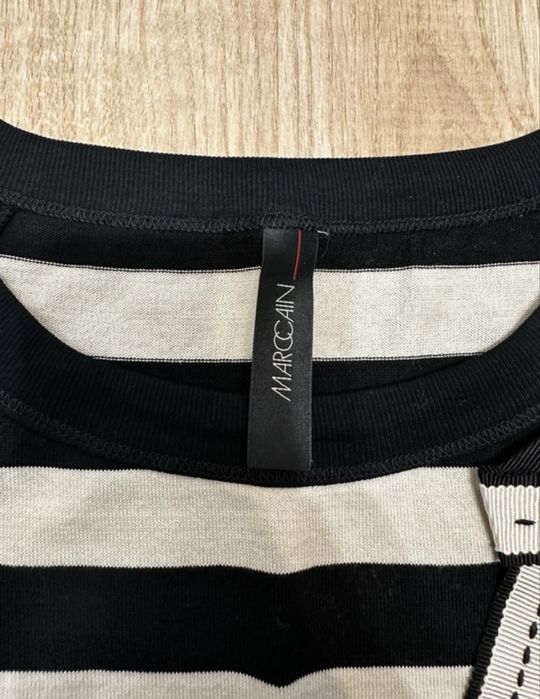 Sukienka Marc Cain, modelująca, S