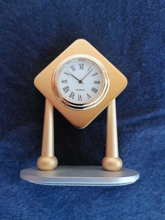 Brindes - peças para escritório - Várias cores