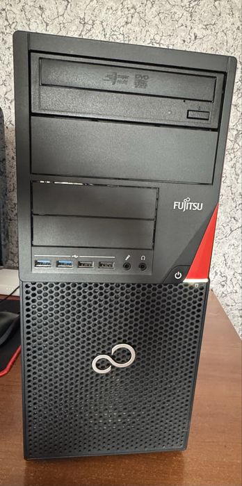 Срочно продам !ПК Fujitsu Esprimo / 8GB / Radeon HD 2GB / HDD 500GB / Windows 10