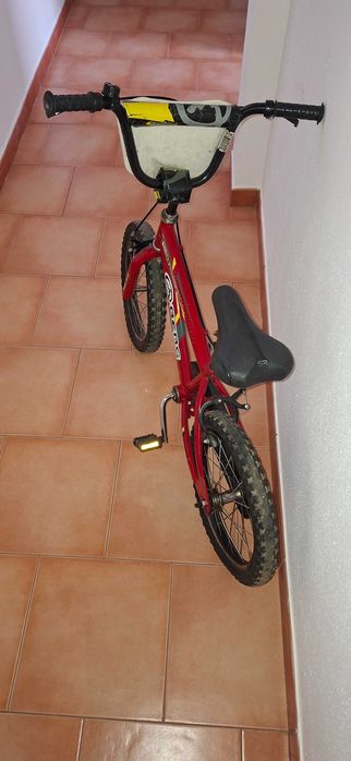 Bicicleta bmx criança
