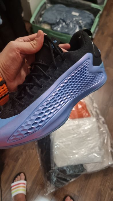Баскетбольні кросівки Lebron XXII оригінал,багато кросівок Nike,Adidas