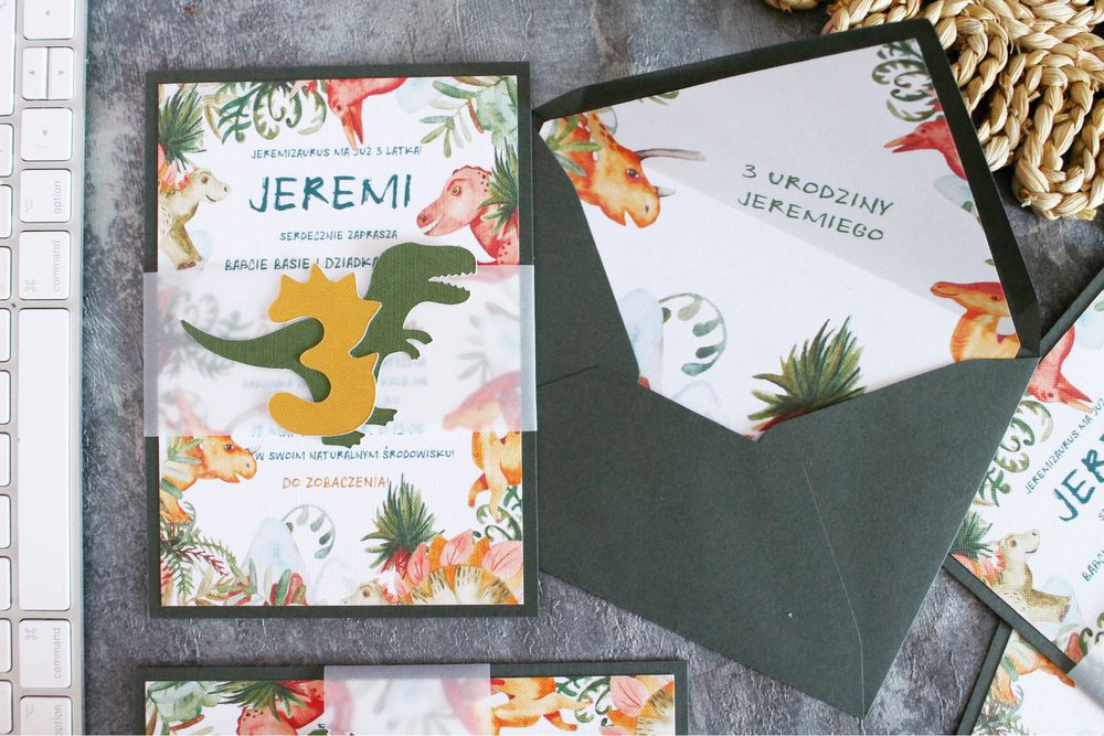 Zaproszenia na roczek urodziny urodzinowe dinozaury dinozaurowe