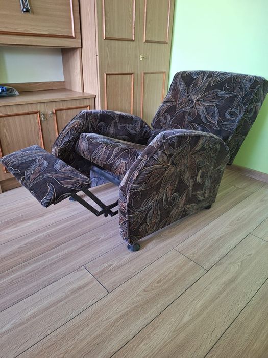 Fotel rozkladany wypoczynkowy
