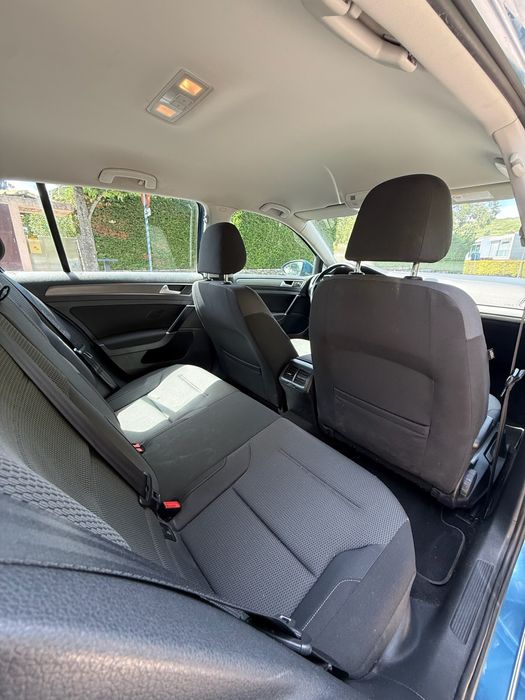 VW Golf 1.6 TDi 2013 **DESDE 139€ mes **