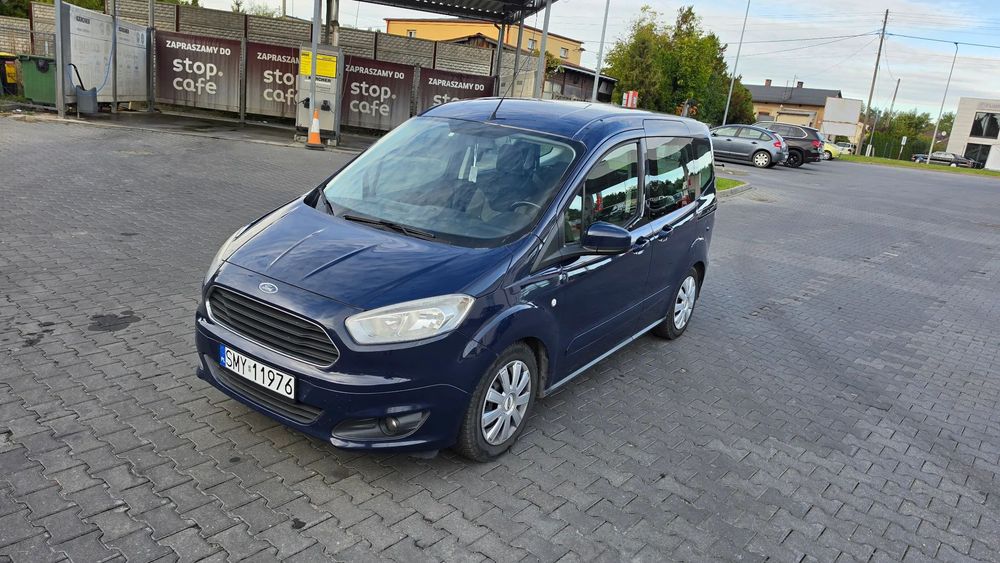Ford Tourneo Courier Nowy rozrząd bezwypadkowy 5 DRZWI 5 osób