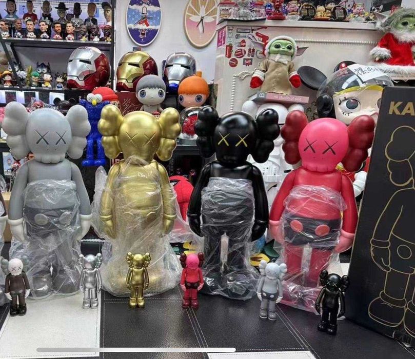 Статуэтка Medicom Kaws 1000% 70 cm фигурка Кавс Bearbrick 4 цвета