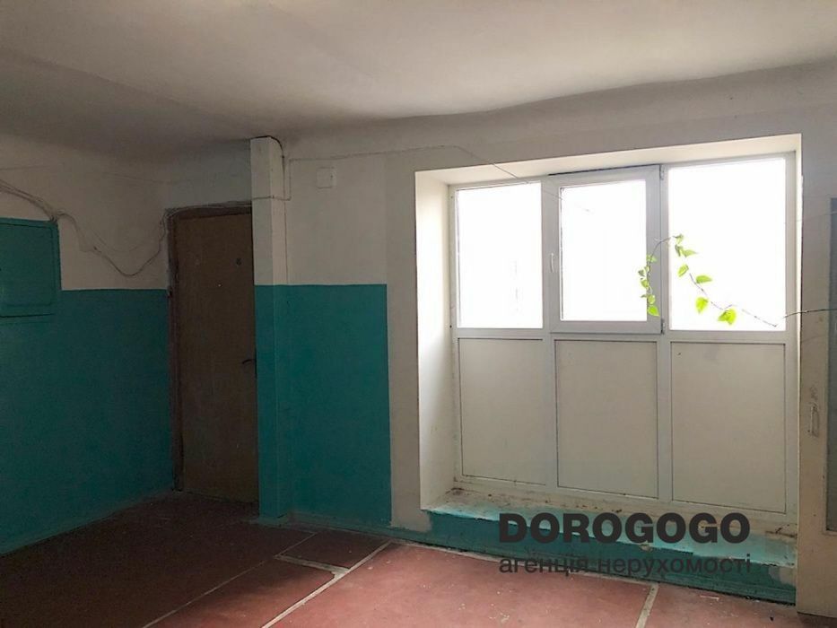 Науки 20, метро Деміївська, продаж 1к, терміново, торг