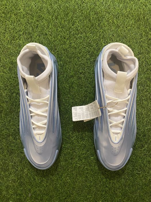 Баскетбольні кросівки adidas