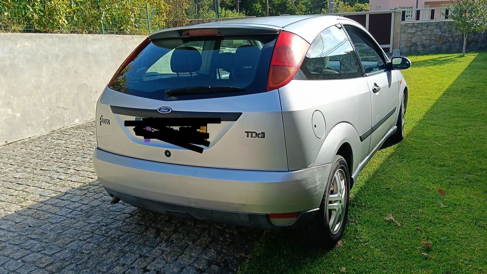 Carro Ford focus