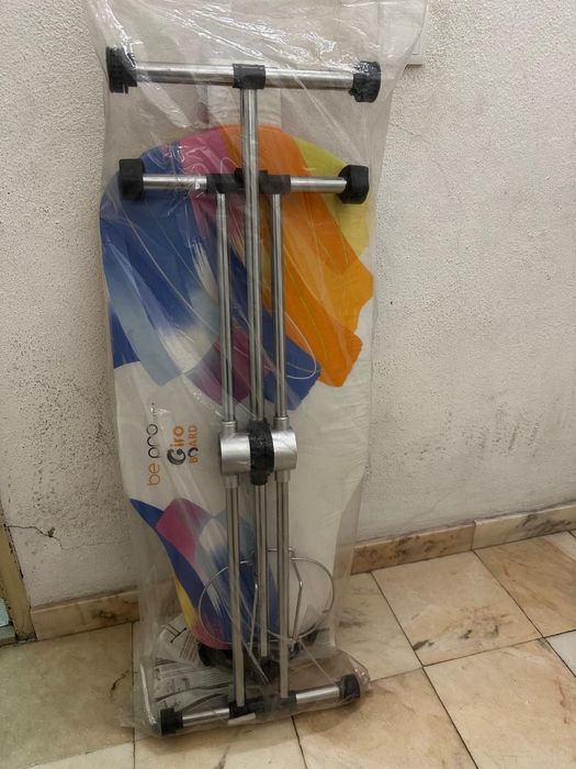 Tábua de passar a ferro Giro board