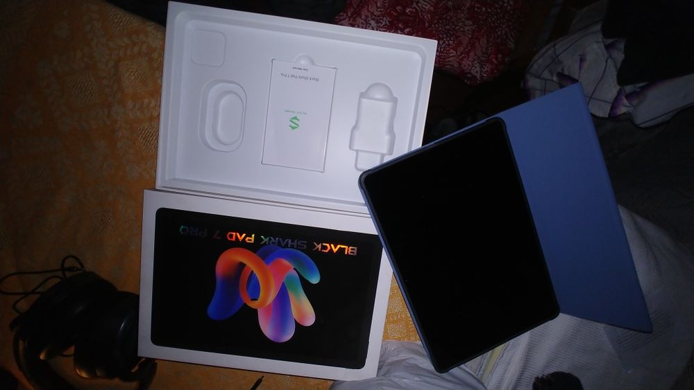 Швидкий планшет 8/256Гб black shark  pad 7 pro