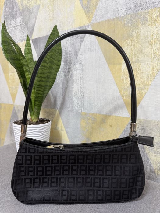 Сумка в стіле Fendi