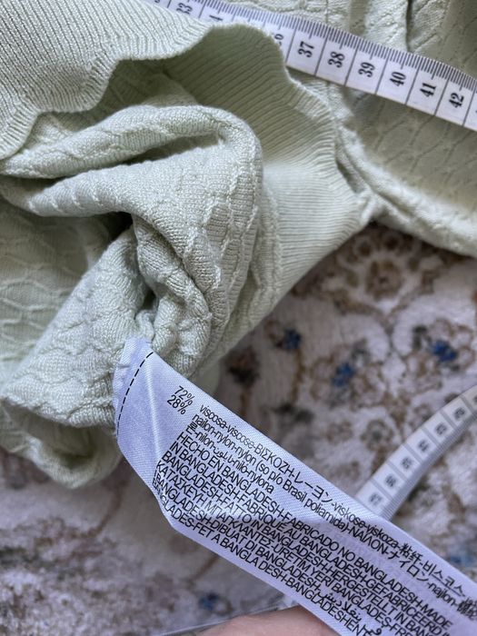 Zara bluzka damska rozmiar S croptop sweterek na jesień scandi modny