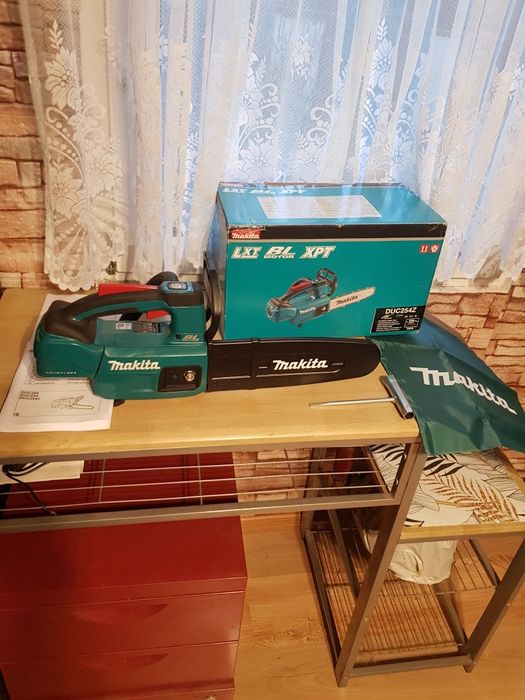 Piła łańcuchowa Makita Duc254Z