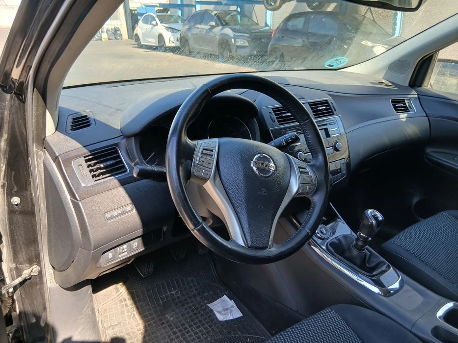 Para peças NISSAN Pulsar Hatchback (C13)