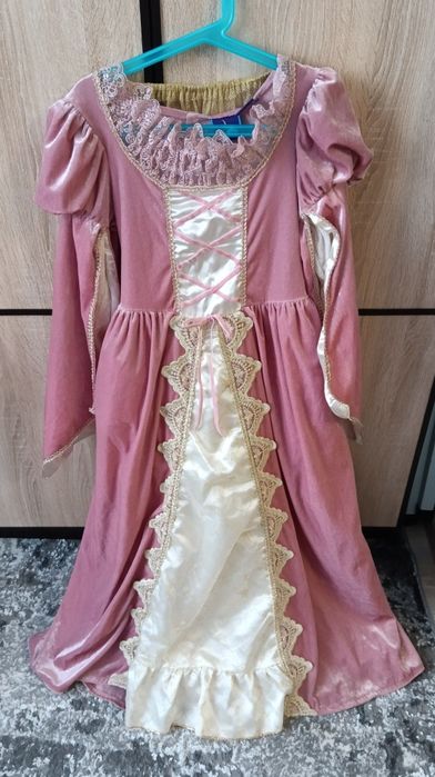 Новорічні сукні на 128-150 ріст