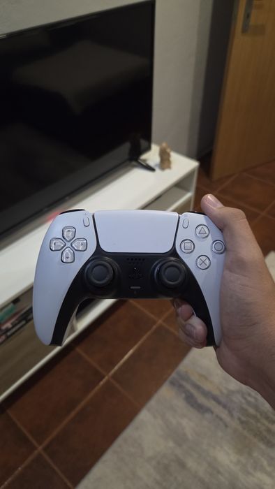 Comando PS5 tudo a funcionar bem