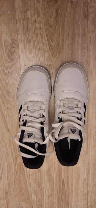 Adidasy damskie białe