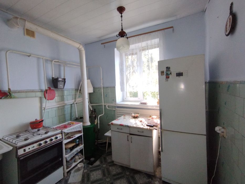 Продам квартиру в селищі Березнегувате