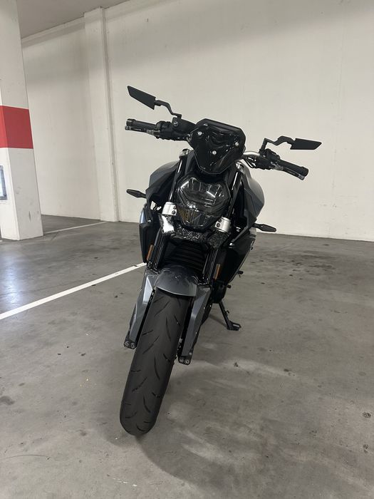 BMW F900R – 2022 | Nacional | Garantia